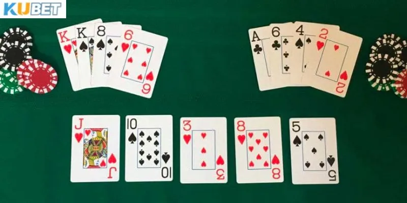 Tìm hiểu cách thắng poker Omaha